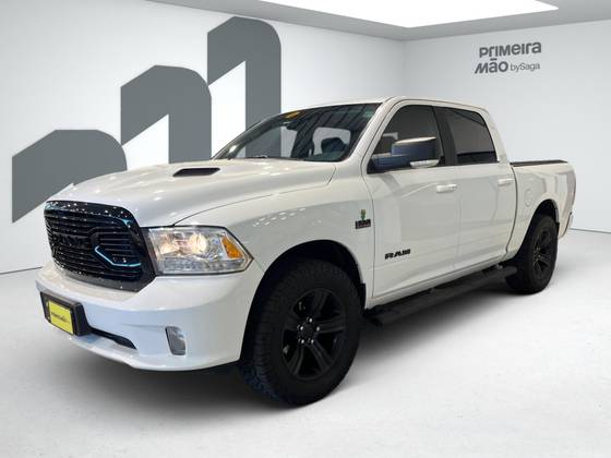 RAM CLASSIC 5.7 V8 GASOLINA LARAMIE CD 4X4 AUTOMÁTICO